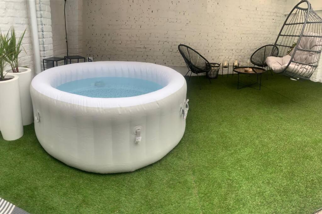 Les Thermes Du Beffroi Calais Exteriér fotografie